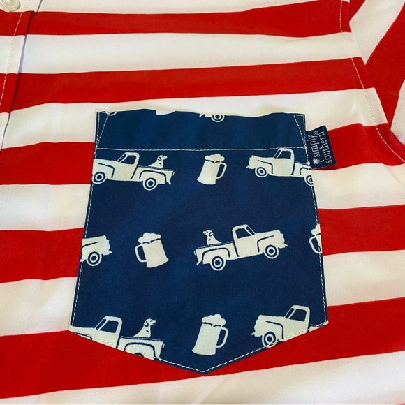 Simply Southern USA America Mens Button Down Shirt Size Small Beer Truck Dog - Picture 2 of 5